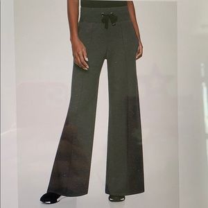 NWT Athleta Sierra Wide Leg Pant